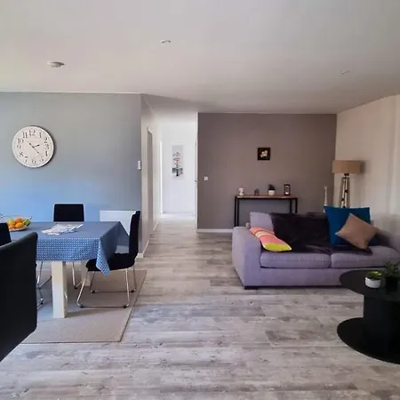 Maison De 2 Chambres A A 700 M De La Plage Avec Jardin Clos Et Wifib *